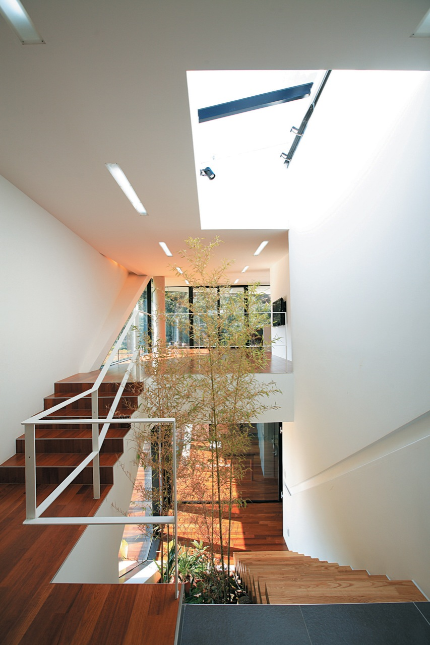 韩国山间别墅-30