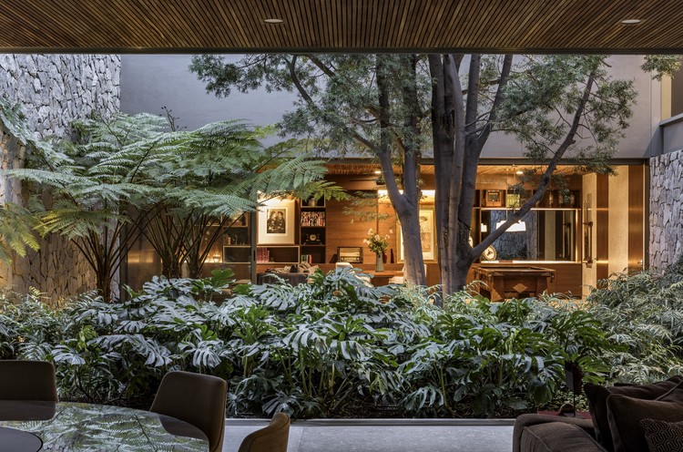 墨西哥瓜达拉哈拉生态住宅设计-24