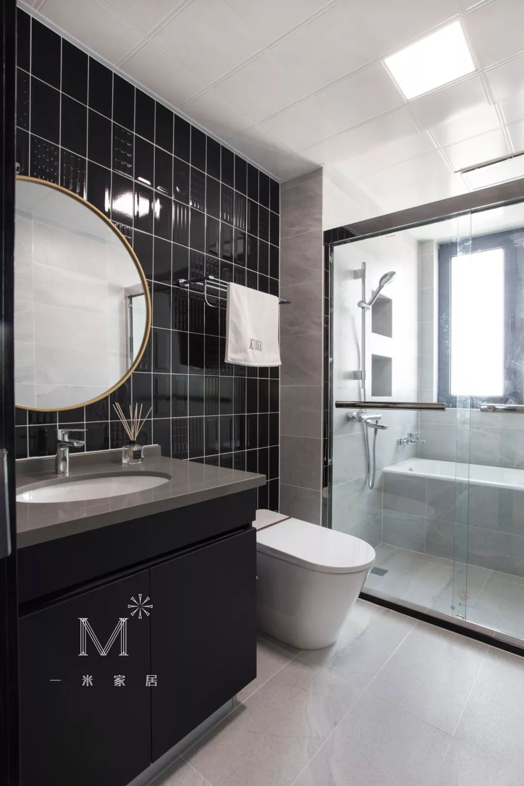 《依旧》现代家居，优雅纯粹，200m²顶楼复式设计-39