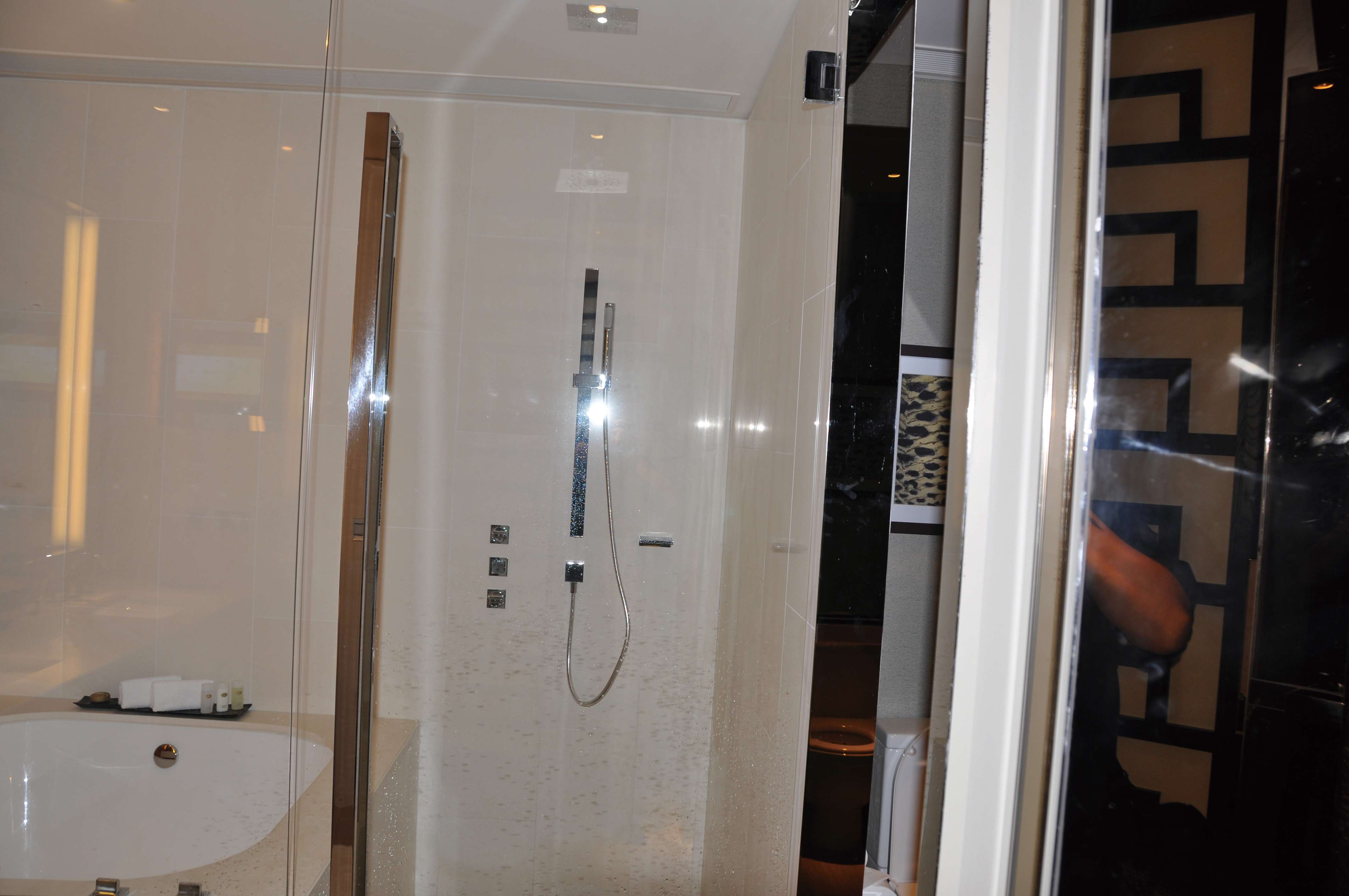 澳门新豪天地皇冠假日酒店 2-2-27