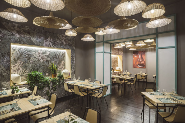 民族风亚洲美食餐厅-12