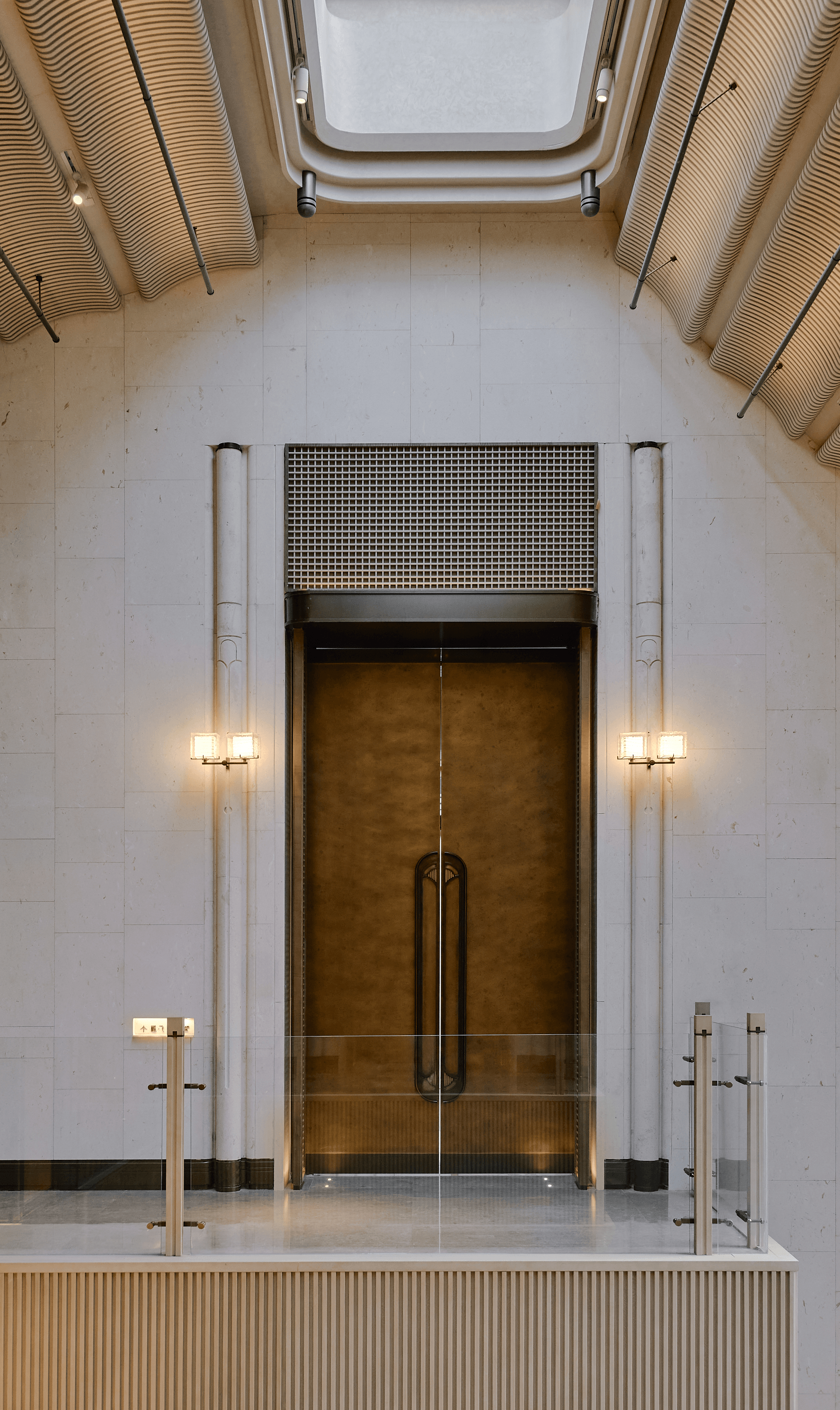 浙江越秀运河樾售楼处丨中国杭州丨集艾设计褚震团队（空间）,集艾设计汪丽团队（软装）-17