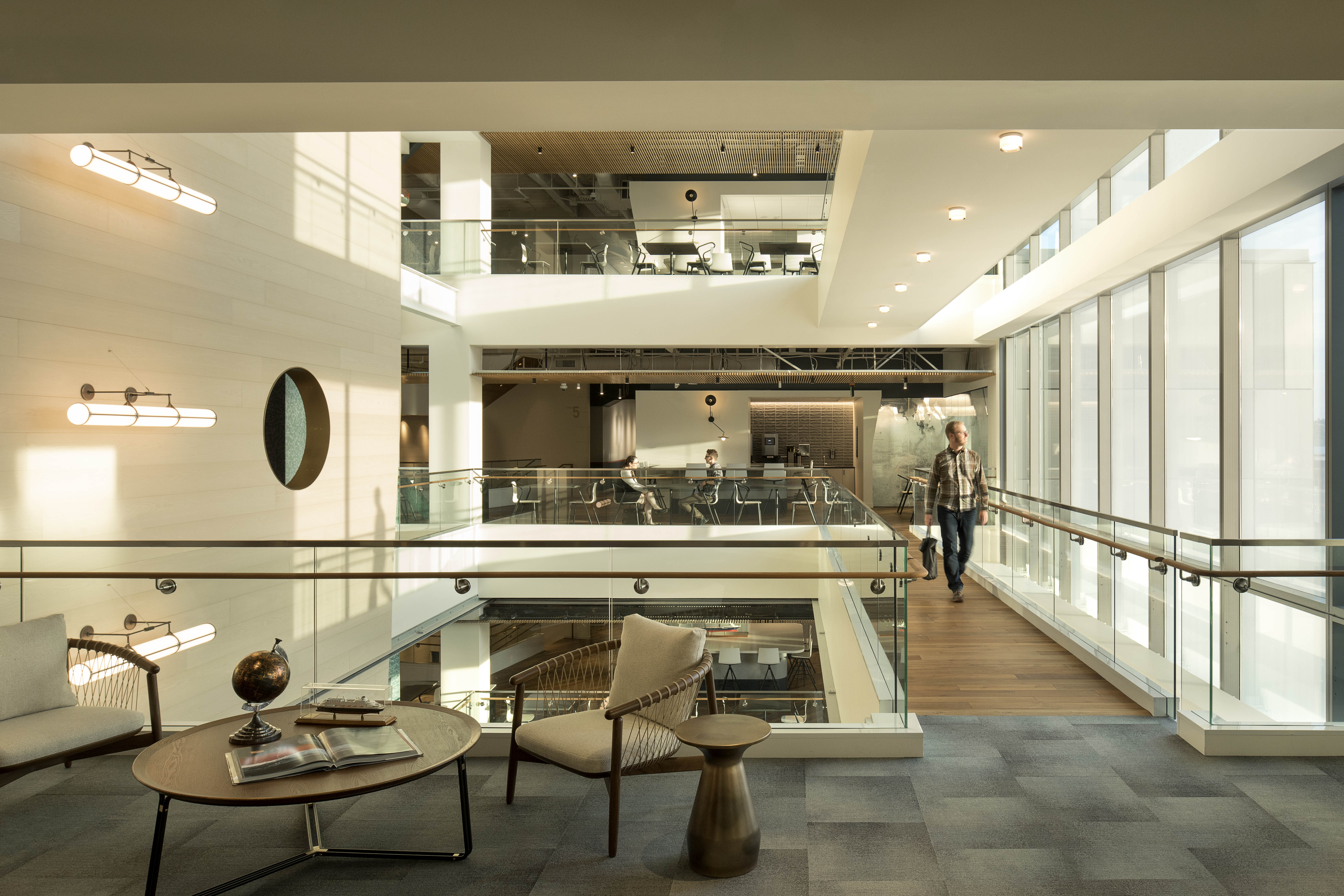 holland america group hq-14