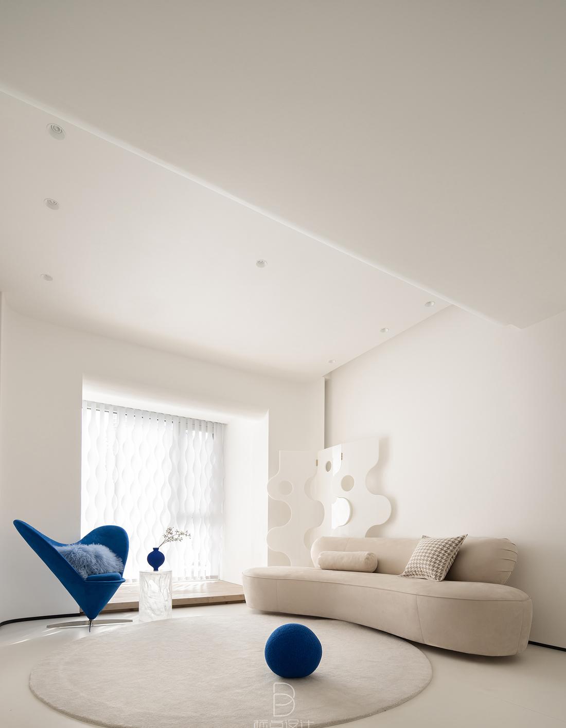 纯白极简空间,106㎡昏暗老房逆袭之路-9