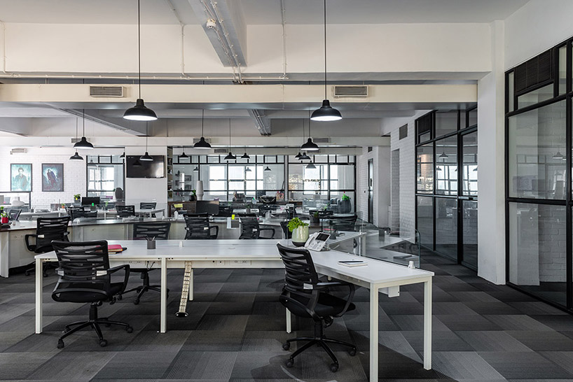 索尼 DADC 办公室 · 艾希利斯-14