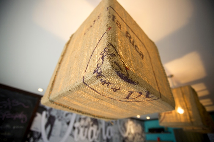 Viva咖啡馆室内设计丨哥斯达黎加圣何塞丨Esny Martin工作室-44