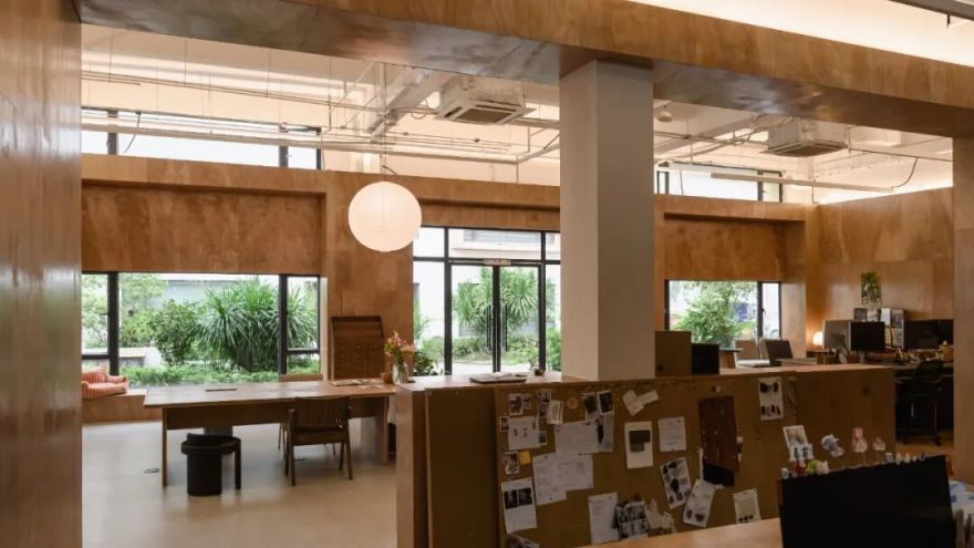 古月·胡哲|在粗犷与温润之间,打造一个260㎡自然感办公空间!-70