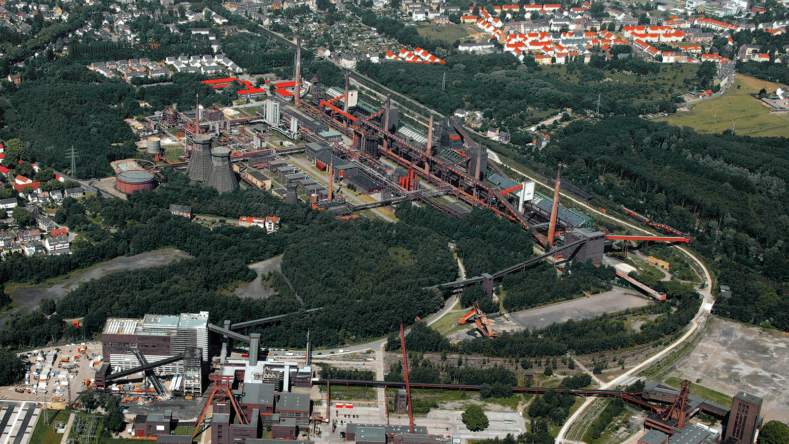 德国鲁尔博物馆改造,旧厂房焕发新生命-0