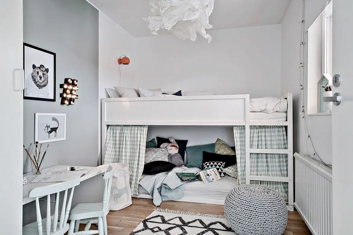 家庭复式公寓中的卧室设计亮点-14