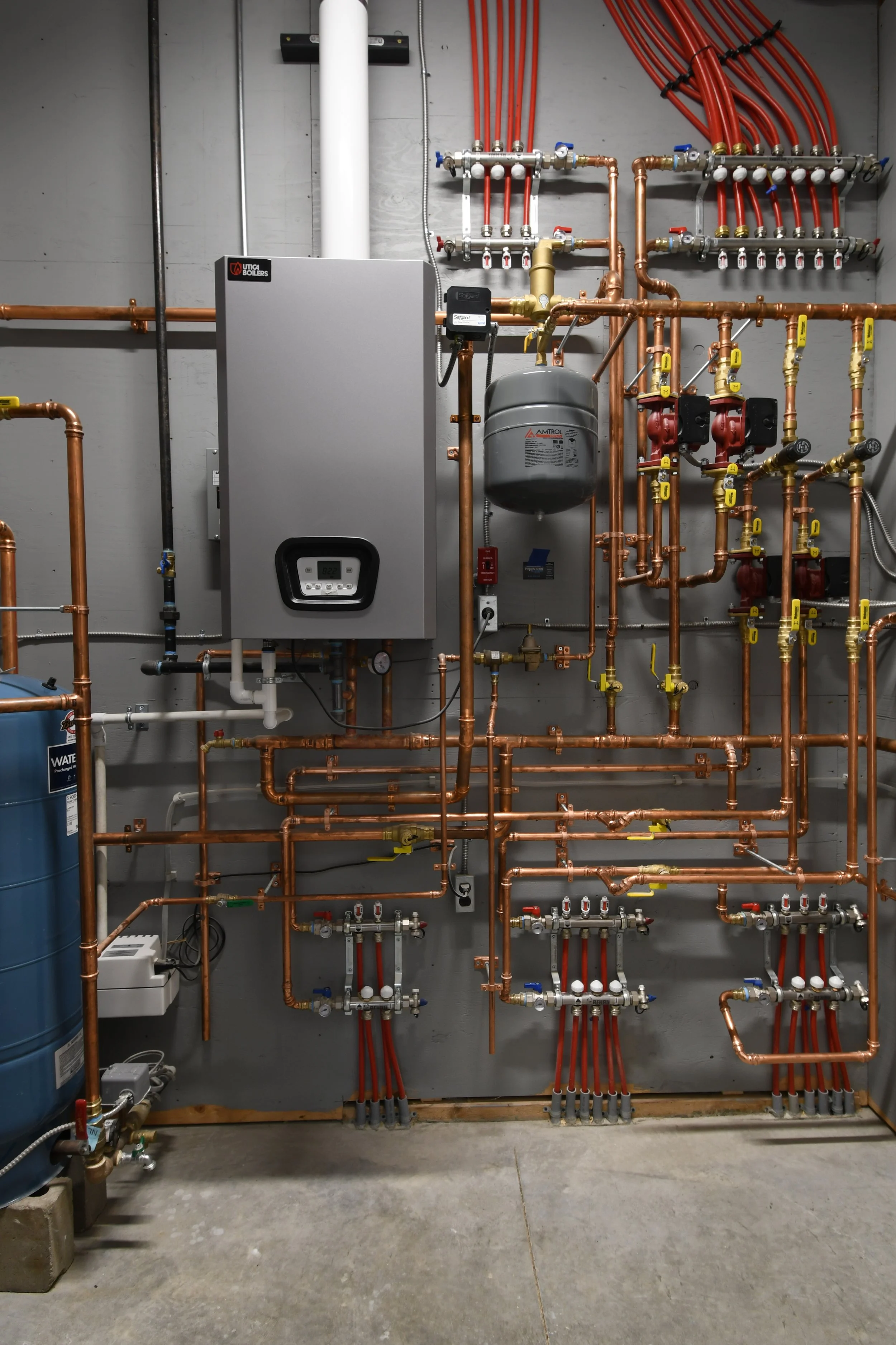 Kingfield Mountain Spec Home — Meldrum Design-34