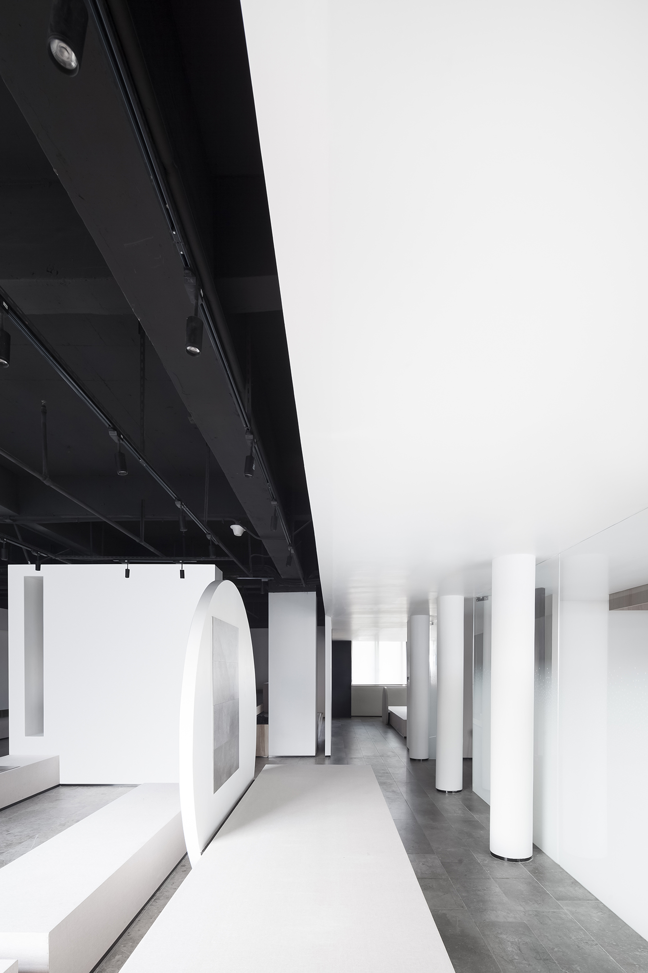 错层空间的艺术探索丨中国佛山-3