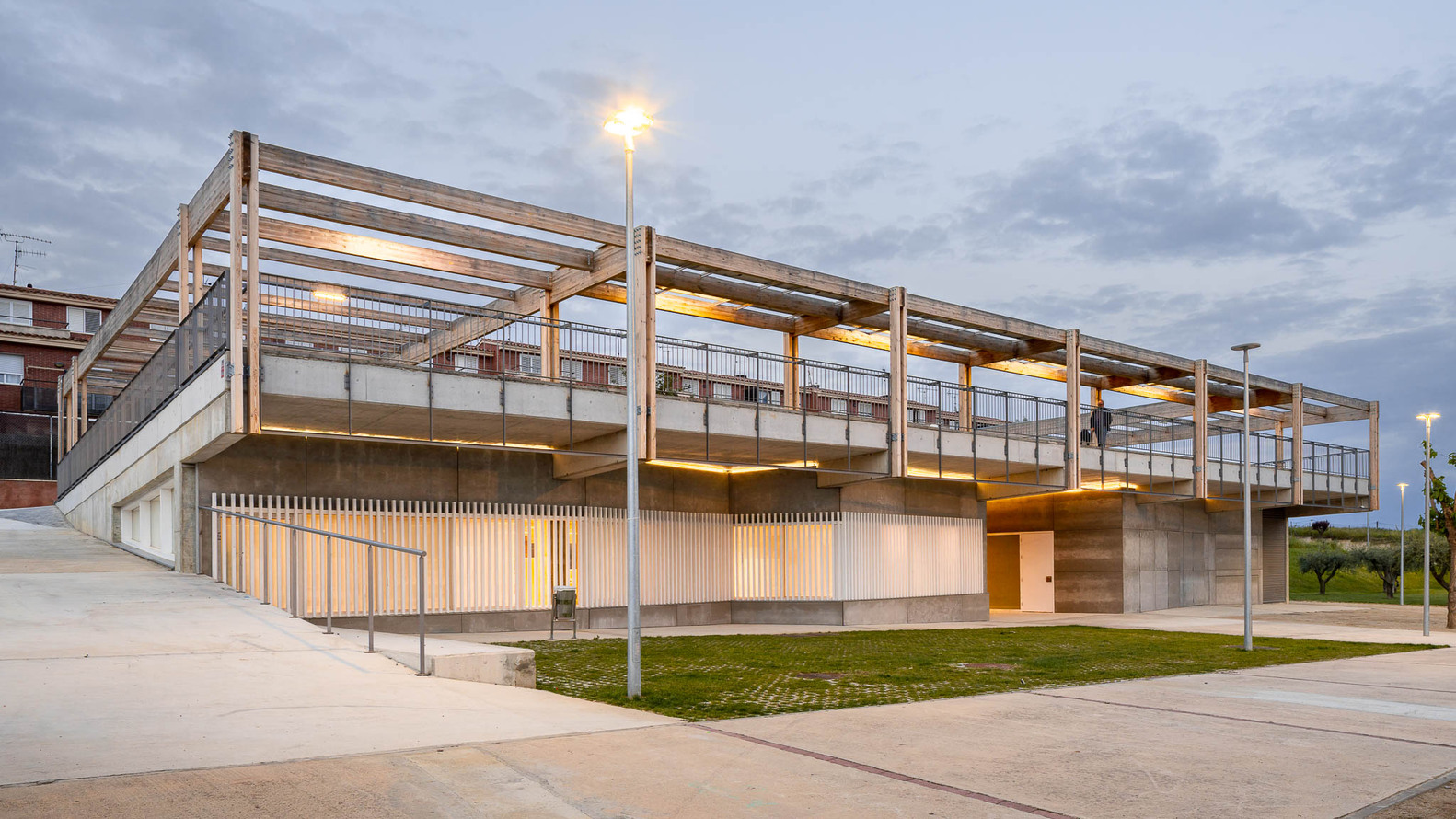 西班牙 Sant Martí Sarroca 图书馆丨ValorLlimós-30