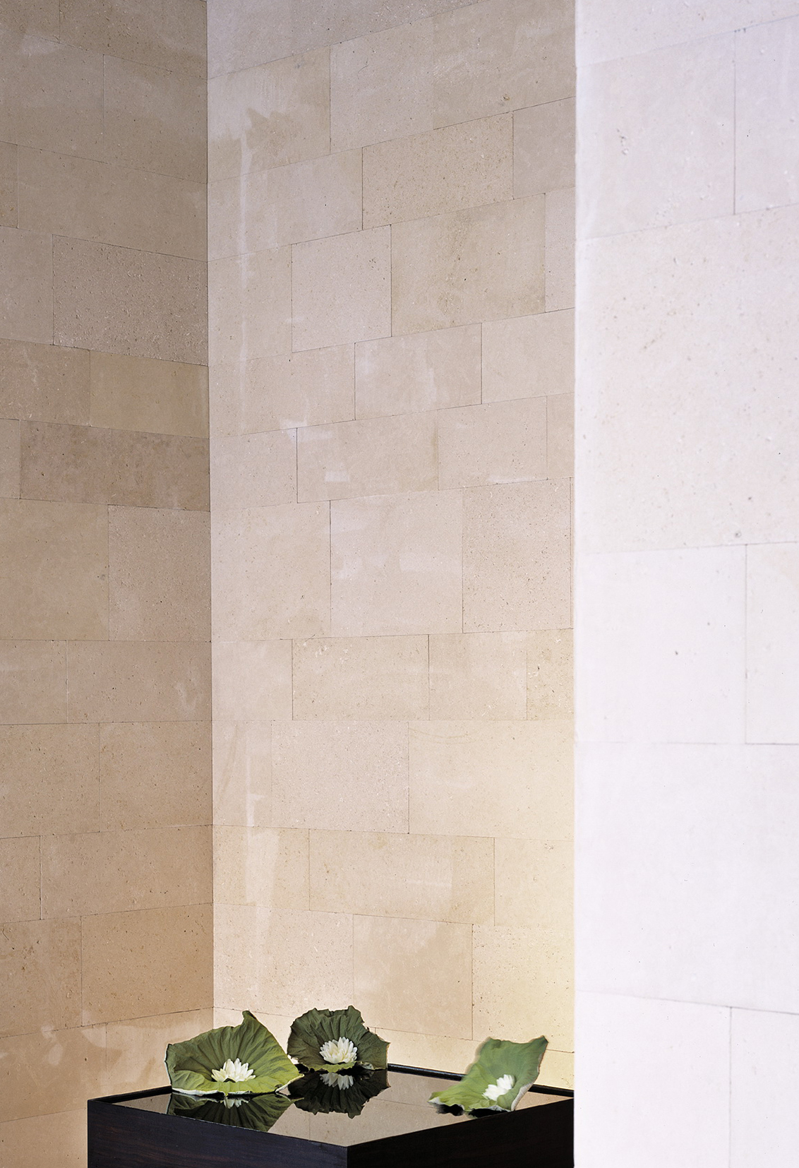 伦敦 Giorgio Armani 旗舰店丨英国伦敦-15