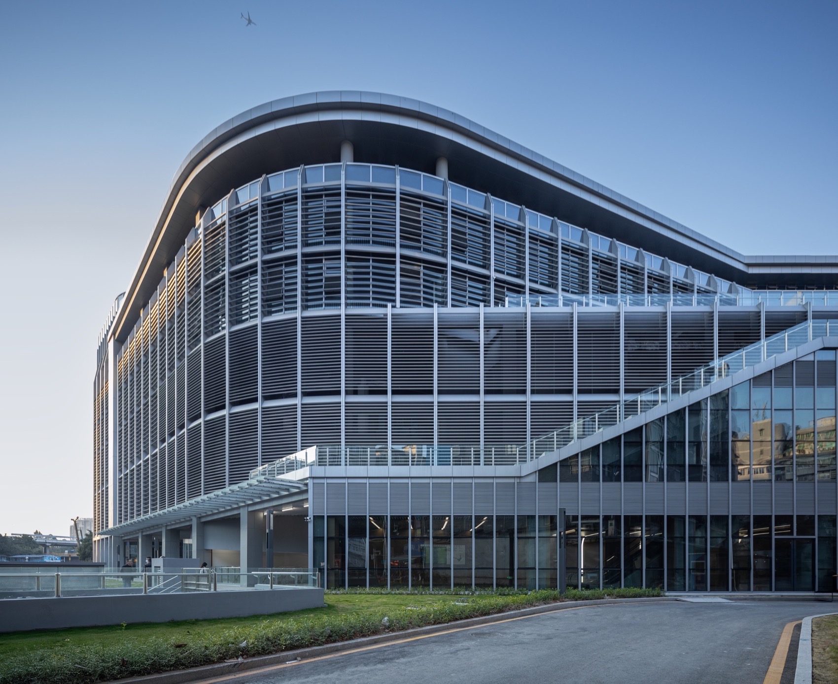 广州中山八路交通换乘枢纽综合开发项目丨中国广州丨华南理工大学建筑设计研究院有限公司孙一民工作室-141