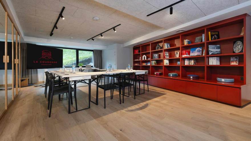 Mobilier des communs de l’hôtel la Couronne à Chamonix | Poitoux-24