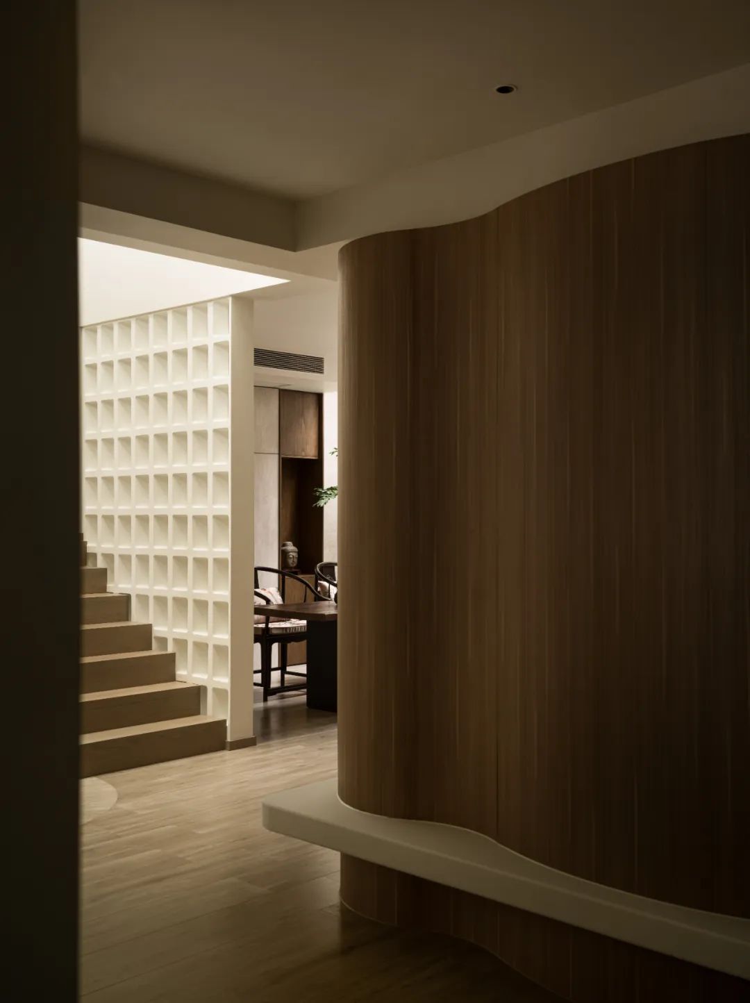 温婉坚定的两人世界精神家园设计-37