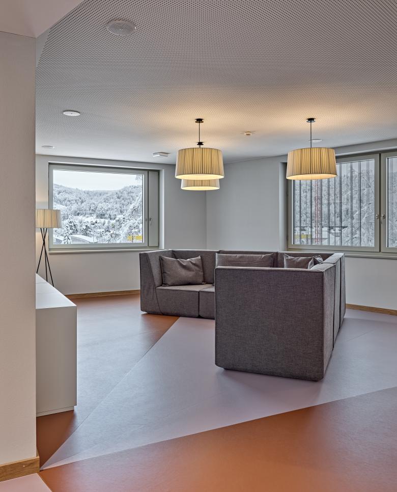 儿童和青少年精神病学丨瑞士丨phalt Architekten-22