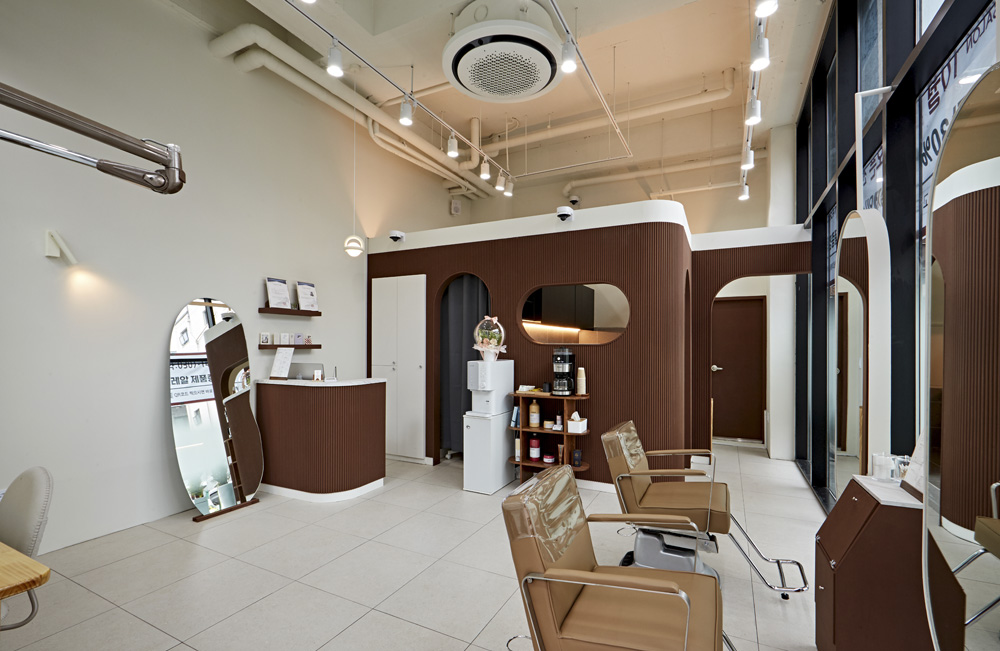 12 平米现代简约美容院 成本低效果好-3