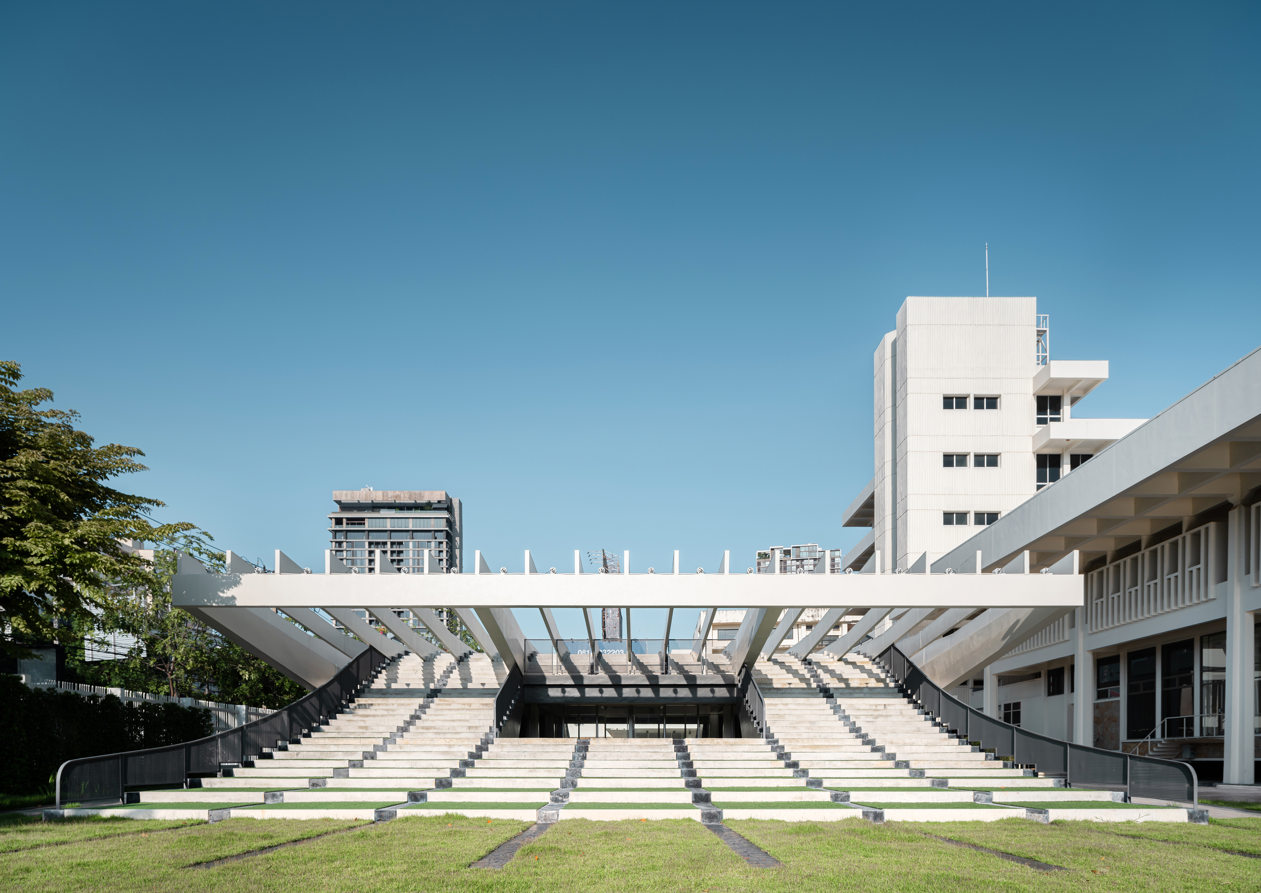 交织的网格：泰国孔敬国库博物馆 / Plan Architect-14