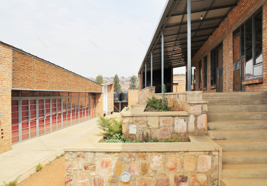 Rwanda Umubano 小学扩建工程-31
