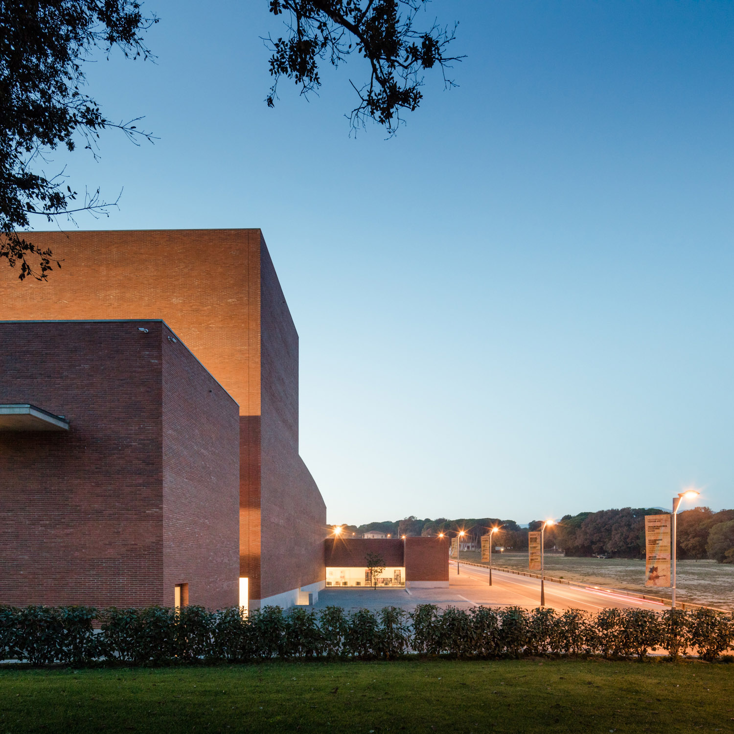 Llinars del Vallès礼堂剧院，西班牙 / Álvaro Siza Vieira + Aresta Arquitectura-103