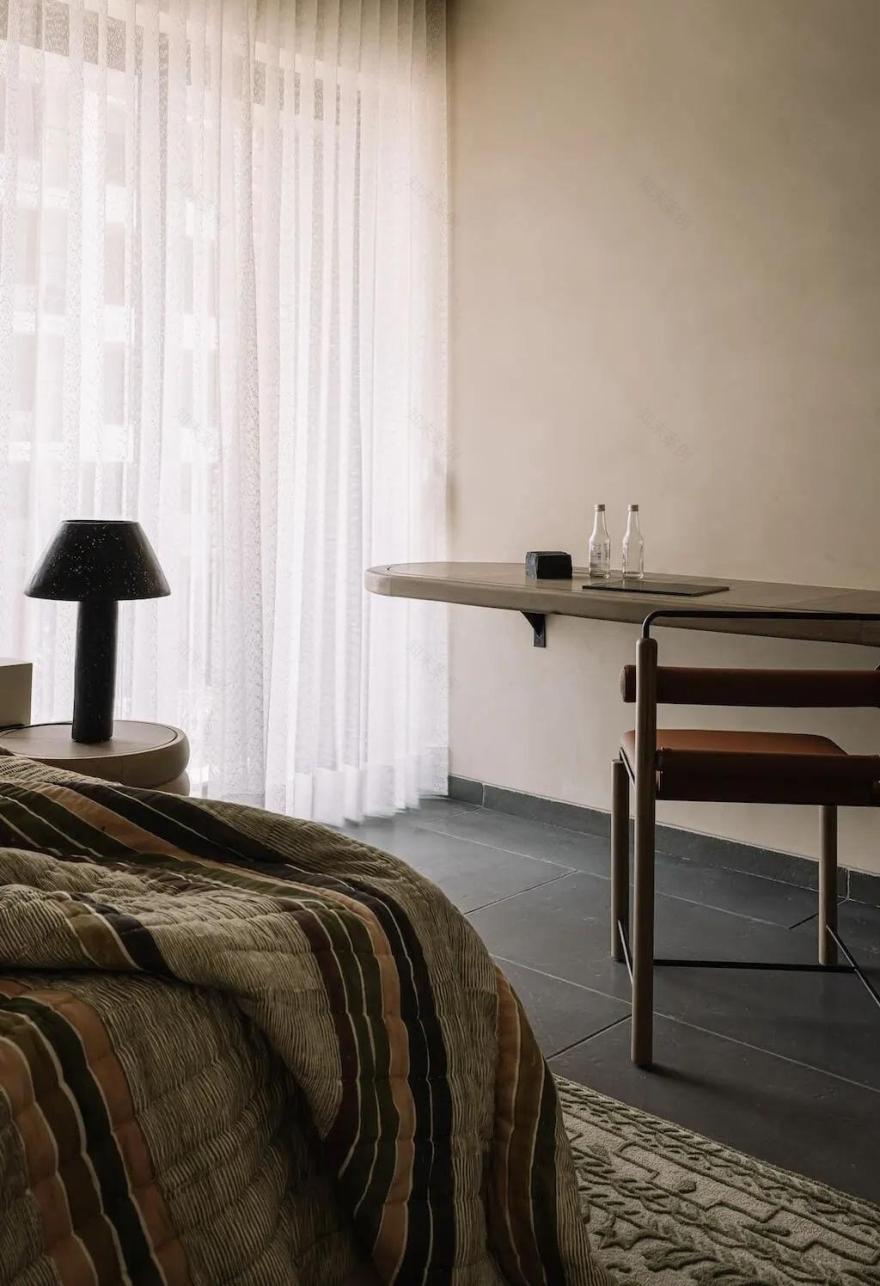 先锋或前卫丨印度丨Intrinsic Designs-39