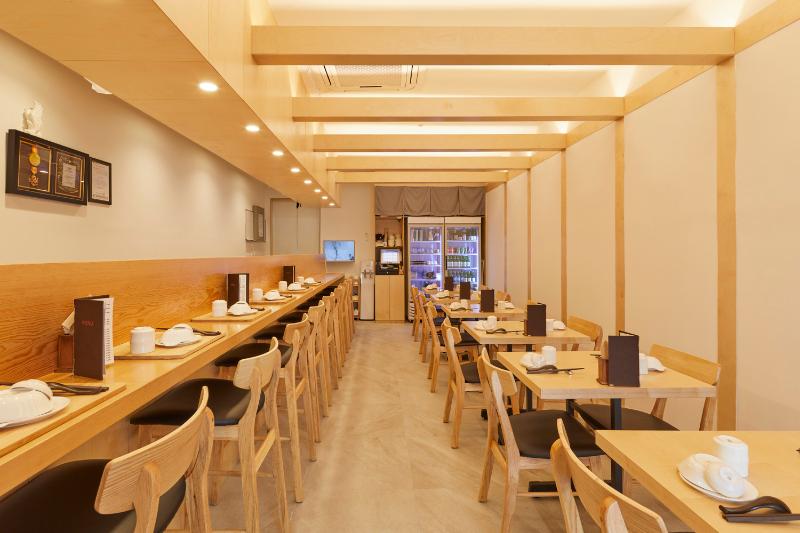 14 平清新日式料理店，小空间大设计-5