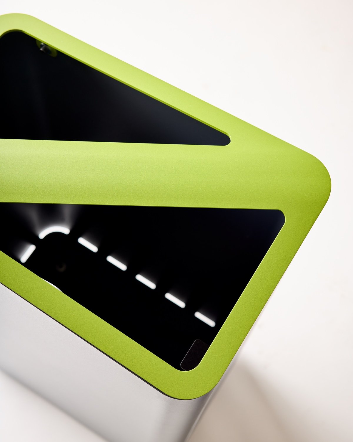 Rockford Litter Bins by Michael Welsh for Landscape Forms | Azure Magazine-4