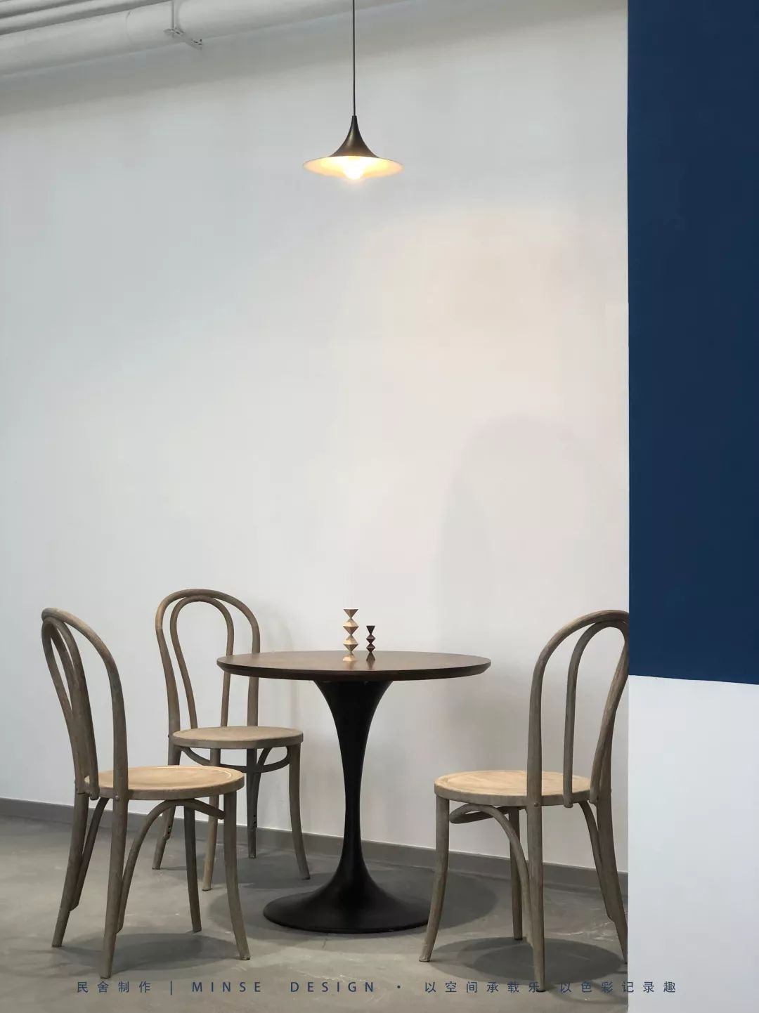 杭州富春江畔的克莱因蓝商业空间-14