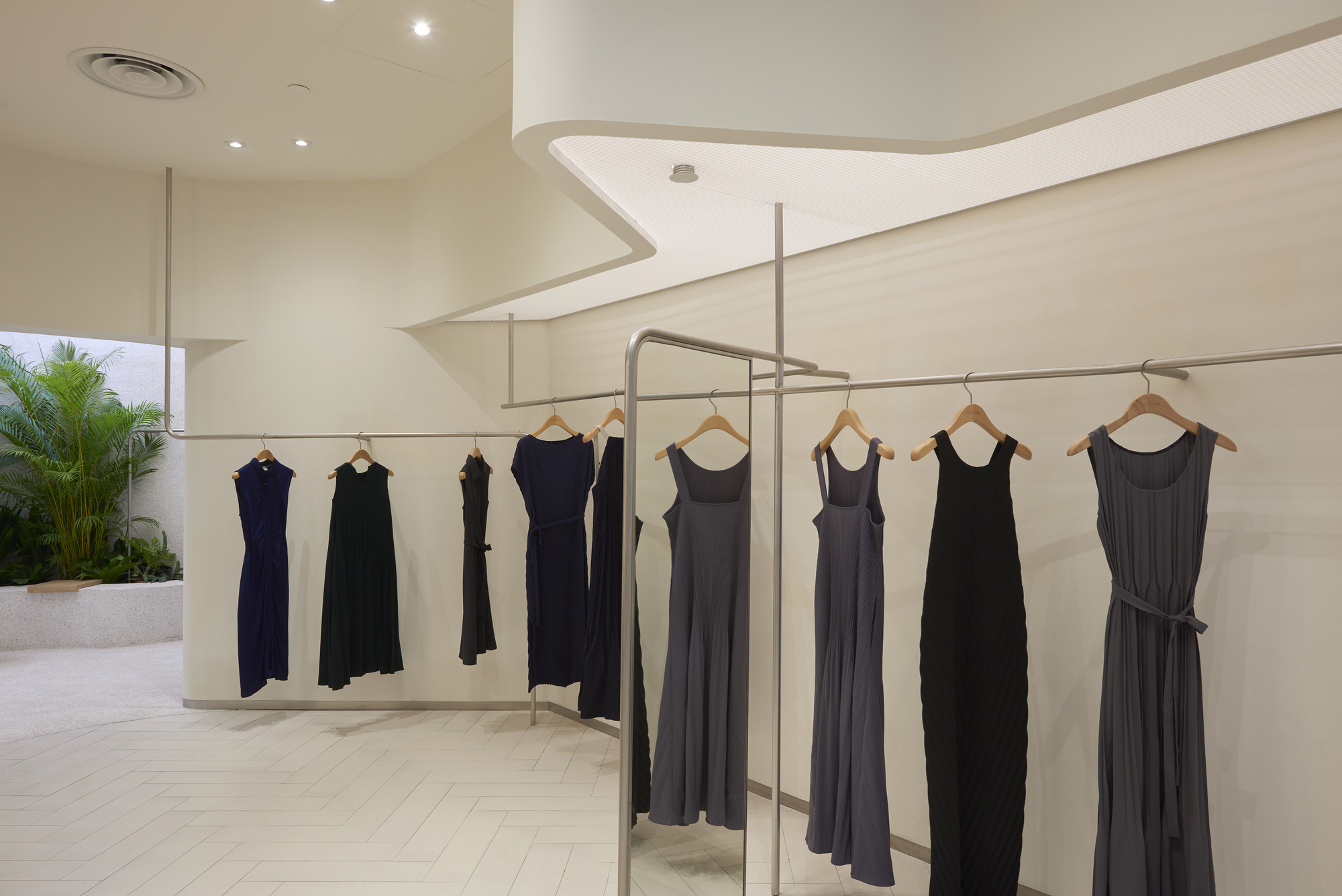 新加坡 GINLEE Studio 服装商店设计丨Wynk Collaborative-22