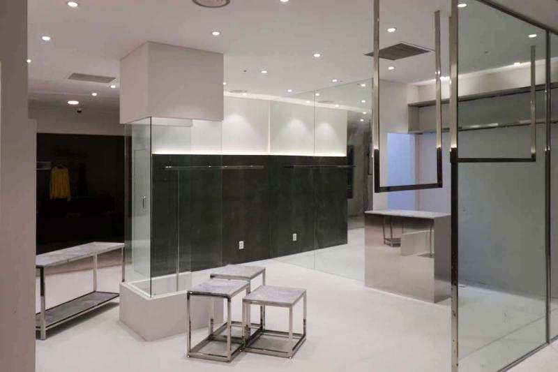 简约黑白风格 13 坪服装店设计-7