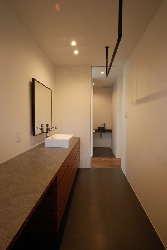 KONOJI HOUSE #153 - COGITE-28