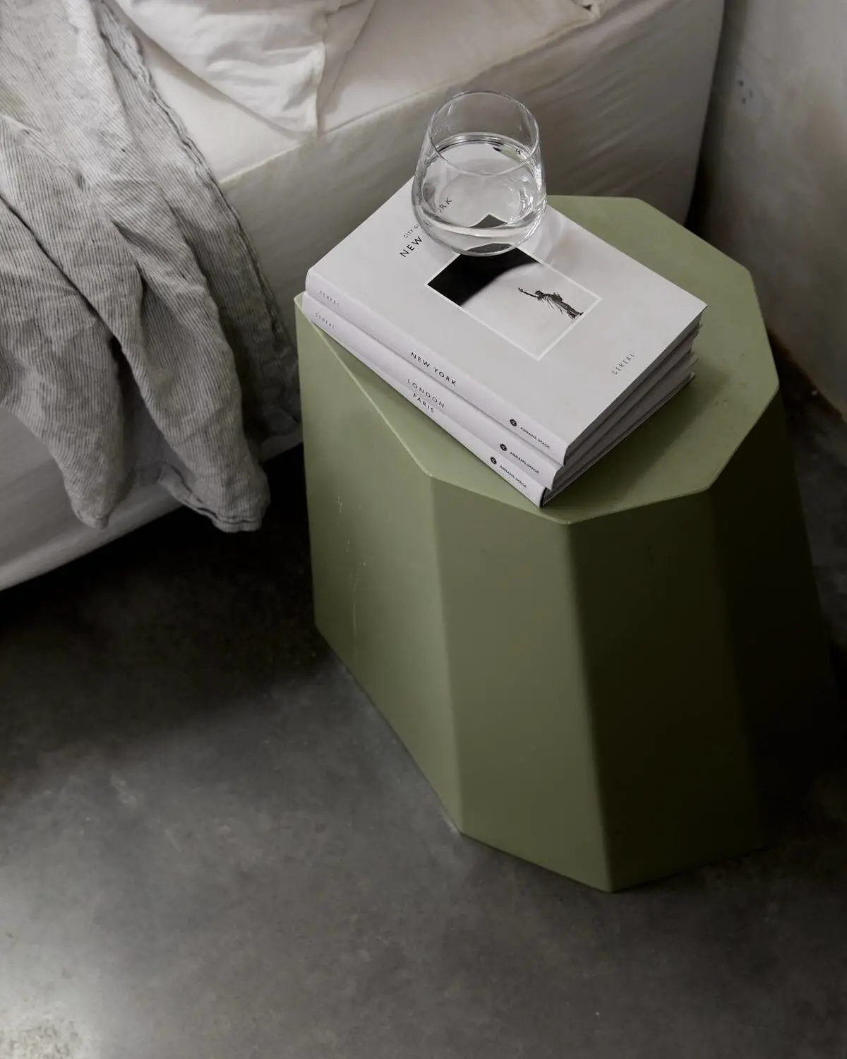 澳洲圣海伦娜迷你海滩屋的极简设计魅力-5