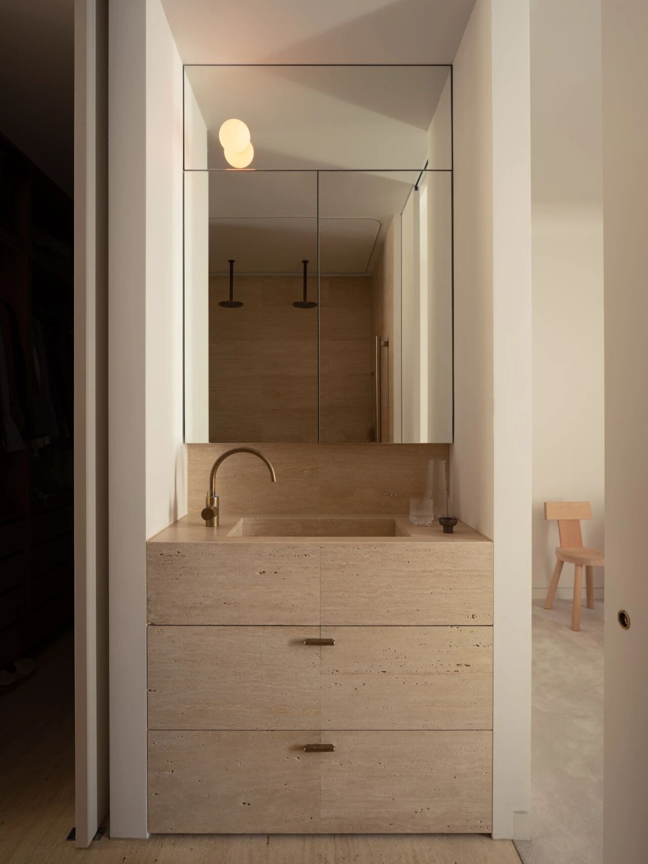 适应性改造的垂直玻璃屋（Laneway Glass House）丨澳大利亚悉尼丨Brad Swartz Architects-51