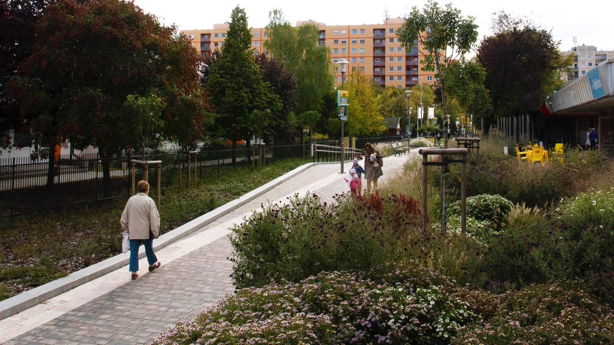 Újhegy Promenade · 翻新公共空间,重塑社区活力丨匈牙利布达佩斯丨LéptékTerv-0