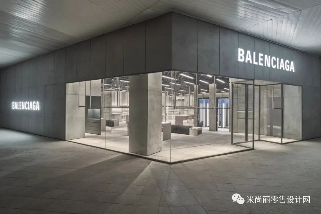 巴黎世家高雄新店！清水泥外观与裸露建筑管线完美体现品牌粗犷原始美学！ - 米尚丽零售设计网 MISUNLY- 美好品牌店铺空间发现者-1