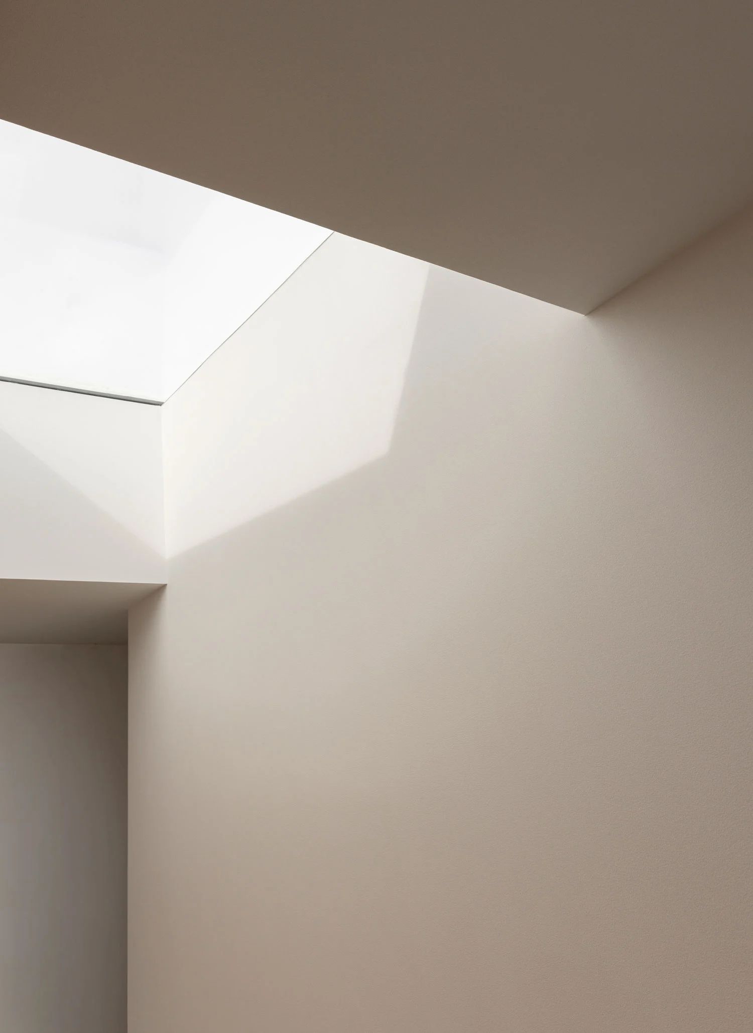 极简原木色住宅-13