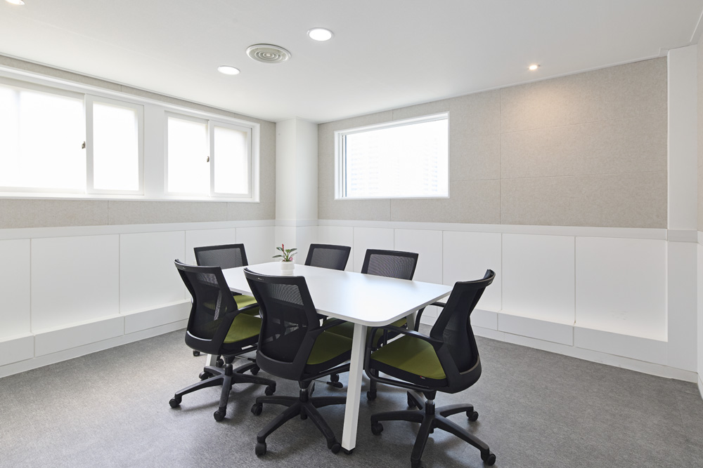 100 平极简共享办公空间设计-10