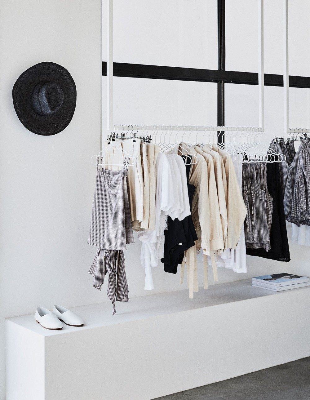 拜伦湾的服装店-10