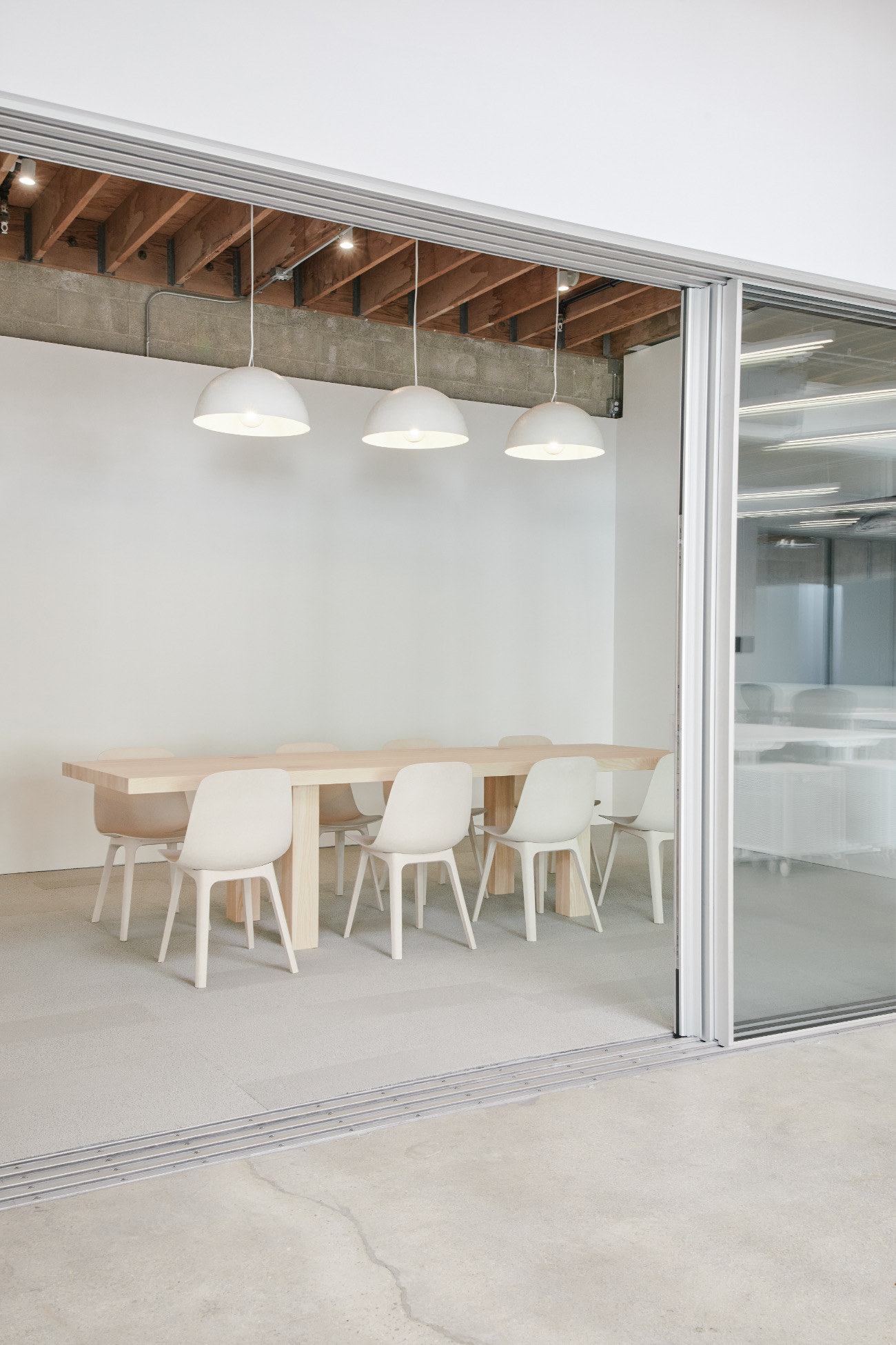 A Tour of Laney LA’s New Los Angeles Office - Officelovin'-2