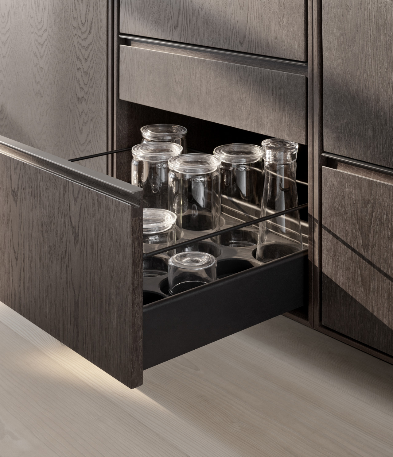 Vipp 新品 V2 厨房 | 德意志石材与欧洲黑橡木的雅致结合-22