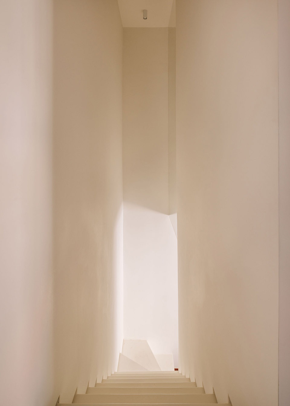 AR 公寓室内设计丨葡萄牙里斯本丨Rita Aguiar Rodrigues 等-41