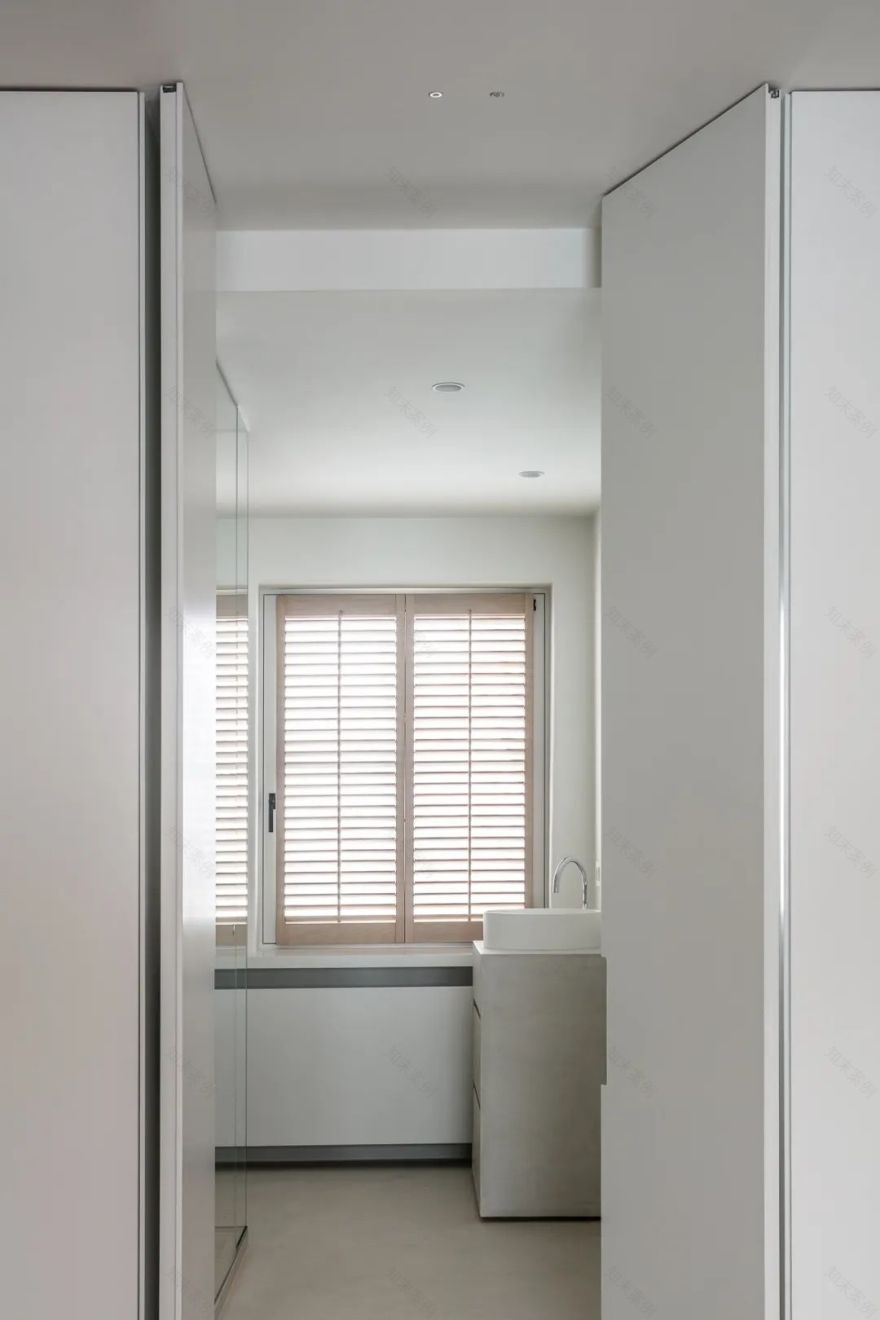 Nathalie Deboel 的温暖极简主义 | 比利时自然的室内设计美学-71