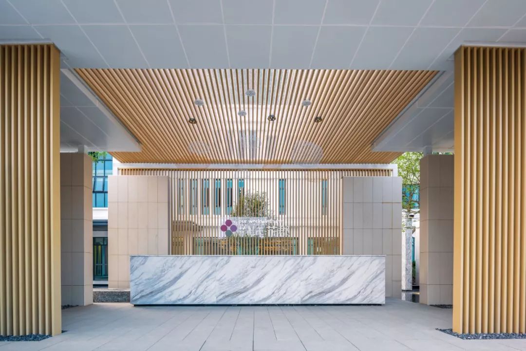 武汉花样年花郡 | 190 万的展示区如何打造水景之美-31