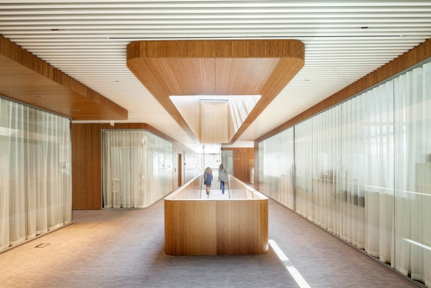 巴塞罗那港口维耶尔码头景观建筑-26