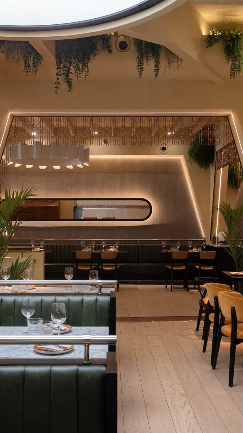 Madrid's Claroscuro Restaurant |  A Brutalist Oasis of Mirrors and Marbles-16