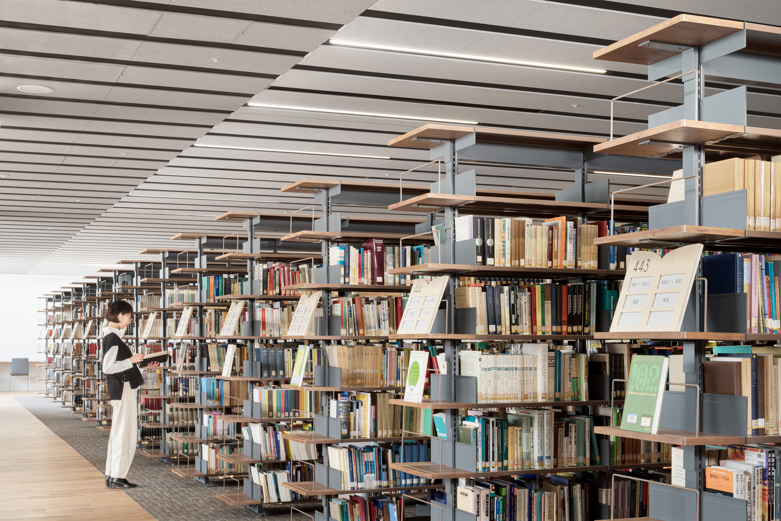 萁面市立图书馆剧场——标识设计 wayfinding system-5