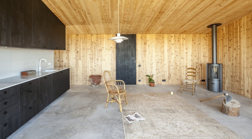 西班牙乡村的庇护所丨Agora Arquitectura-15