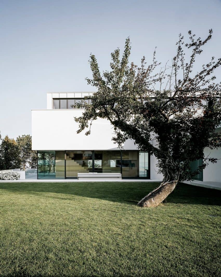 德国瓦尔登堡山中别墅丨PHILIPPARCHITEKTEN-5