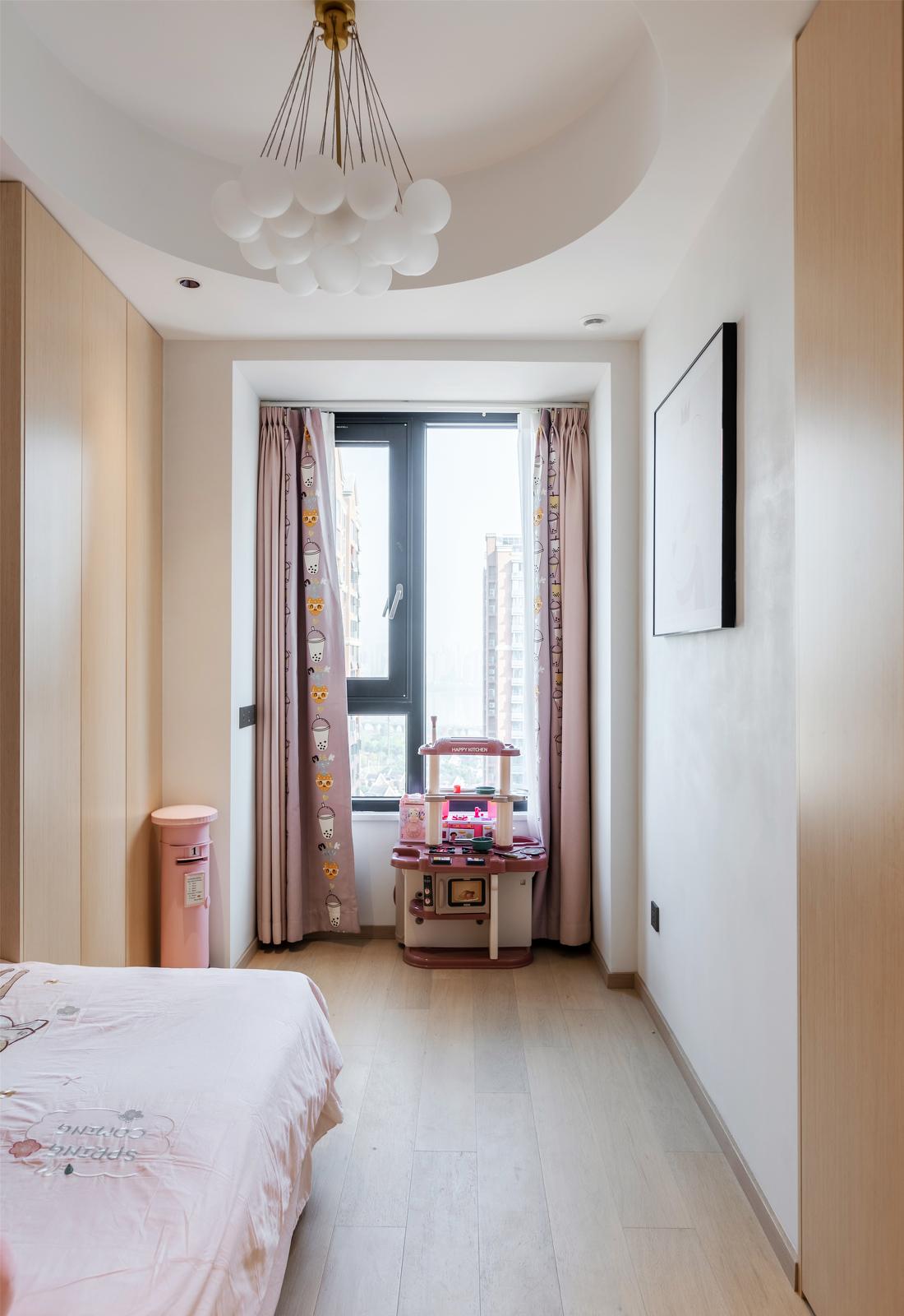 悬浮吊顶与多功能空间 · 现代温馨家居设计-32